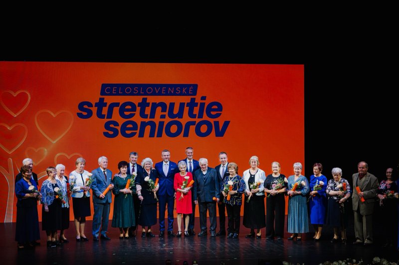 Prezident SR: Ľudia, ktorí celý život pracovali, si zaslúžia dôstojnú starobu Prezident SR: Ľudia, ktorí celý život pracovali, si zaslúžia dôstojnú starobu