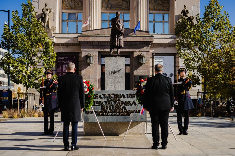 Prezident SR: Odkaz zakladateľov Československa nás aj dnes zaväzuje k jednote a spolupráci Prezident SR: Odkaz zakladateľov Československa nás aj dnes zaväzuje k jednote a spolupráci