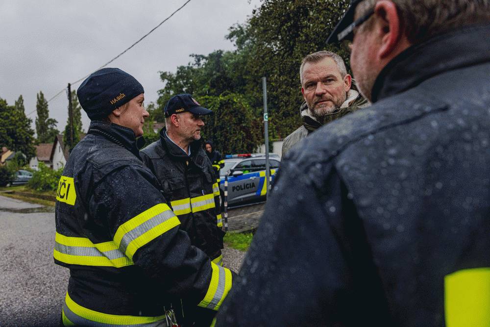 Prezident SR Peter Pellegrini navštívil miesta postihnuté záplavami 