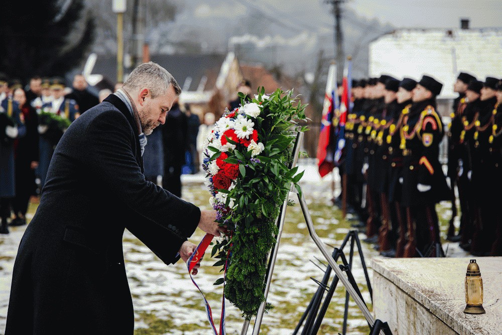 Prezident SR: Ostrý Grúň a Kľak zaplatili hroznú cenu za kolektívnu nenávisť