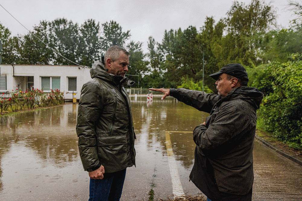 Prezident SR: Záchranné práce boli organizované maximálne profesionálne